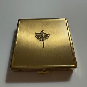 Vintage Marie Earle Cosmetics (New York) mini compact, produced by Rallet Cor